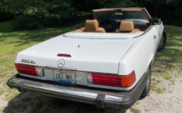 Mercedes-Benz-SL-Class-1989-Convertible-12