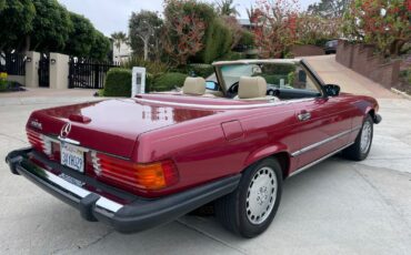 Mercedes-Benz-SL-Class-1989-Convertible-17