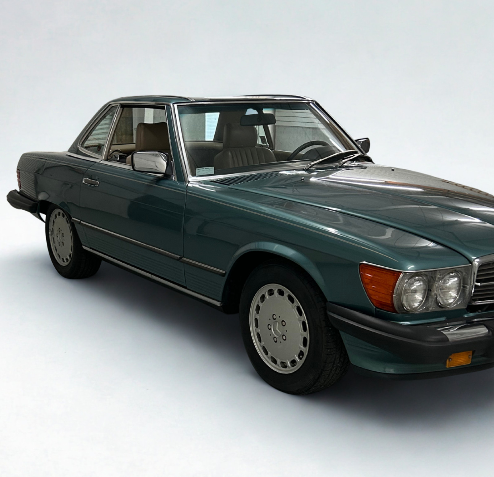 Mercedes-Benz-SL-Class-1989-Convertible-6