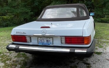 Mercedes-Benz-SL-Class-1989-Convertible-8