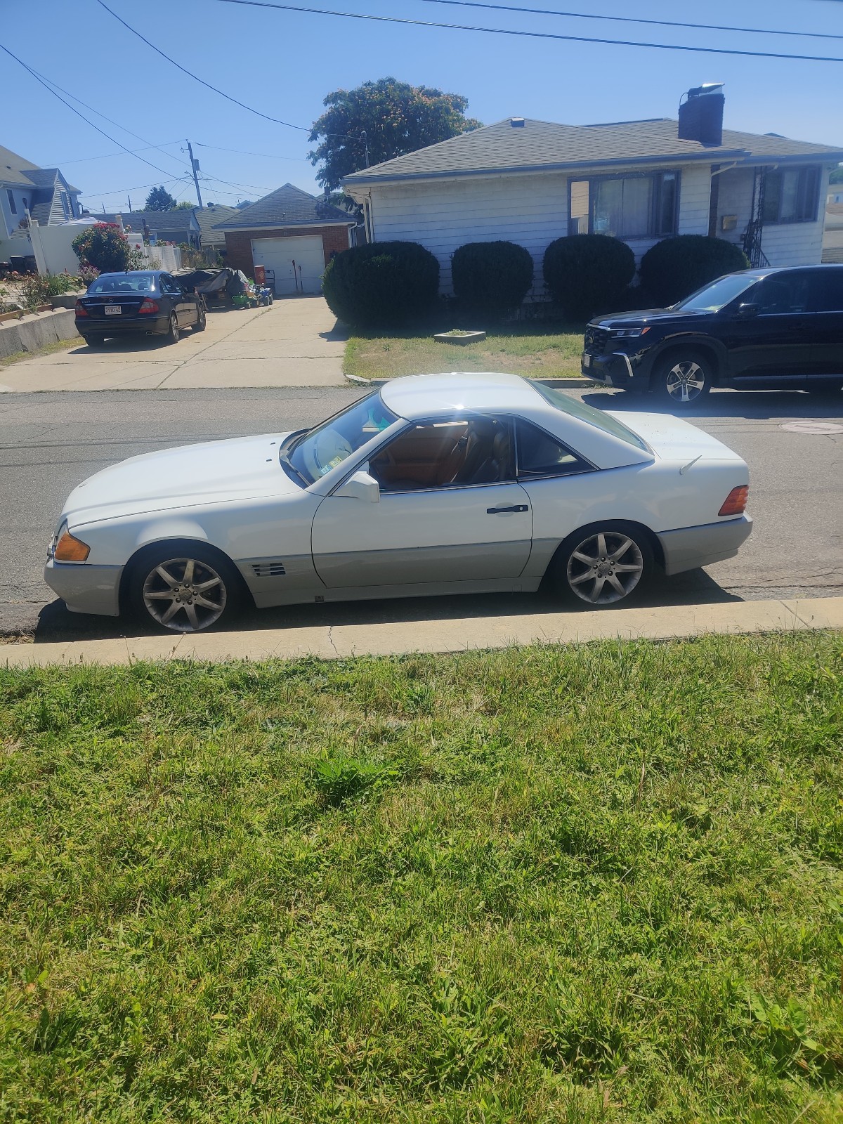 Mercedes-Benz-SL-Class-1990-Convertible-3