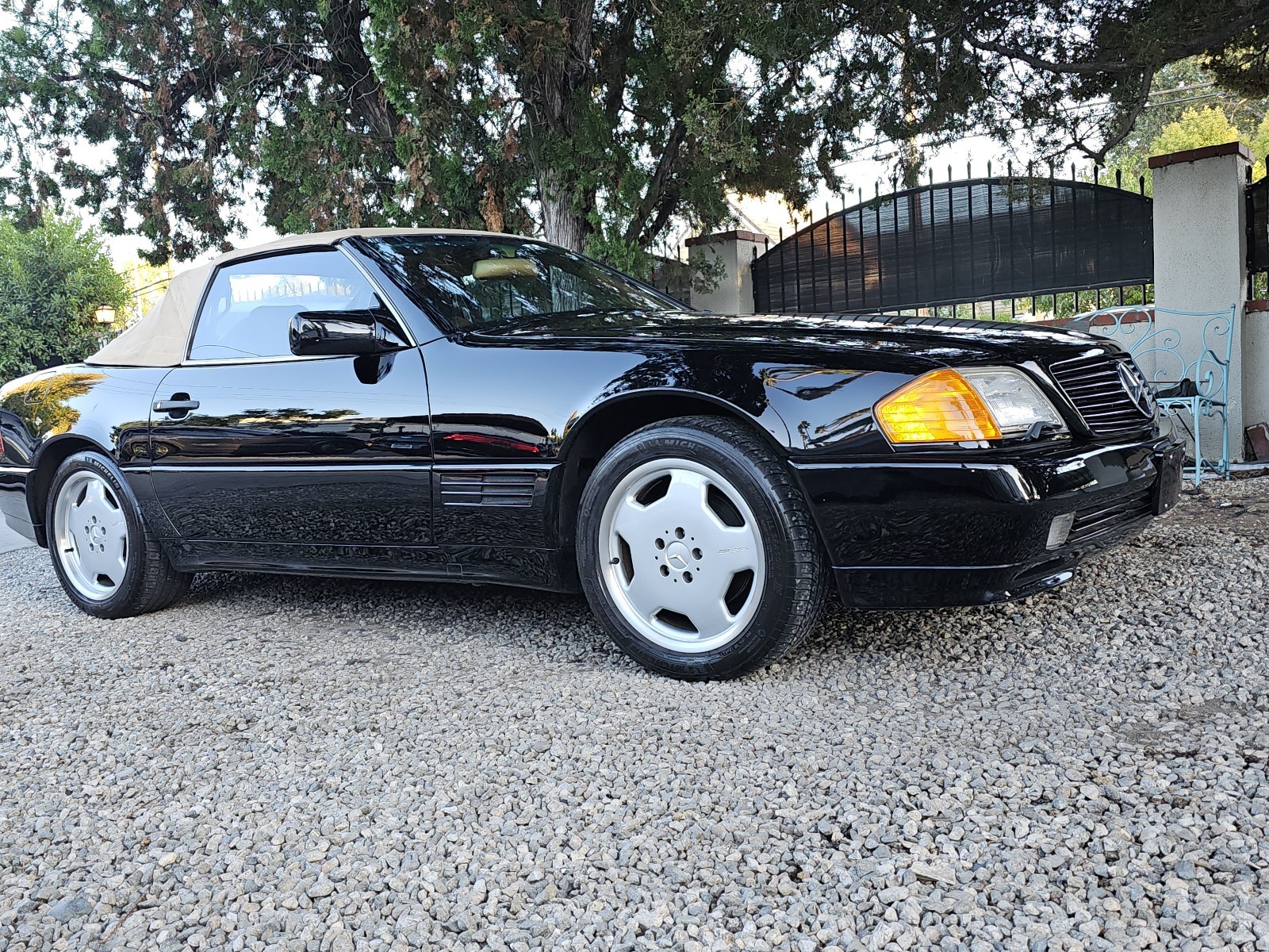 Mercedes-Benz-SL-Class-1991-1