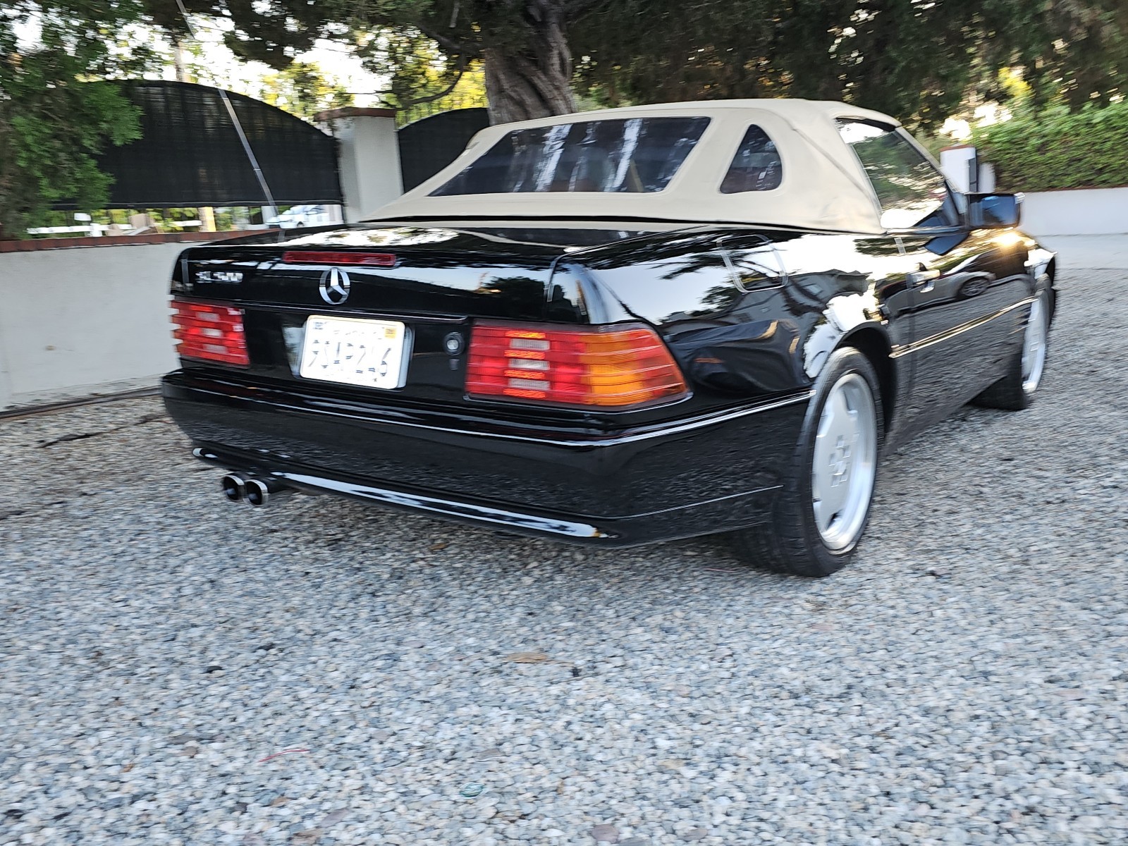 Mercedes-Benz-SL-Class-1991-10