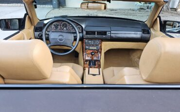 Mercedes-Benz-SL-Class-1991-25