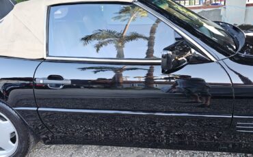 Mercedes-Benz-SL-Class-1991-27