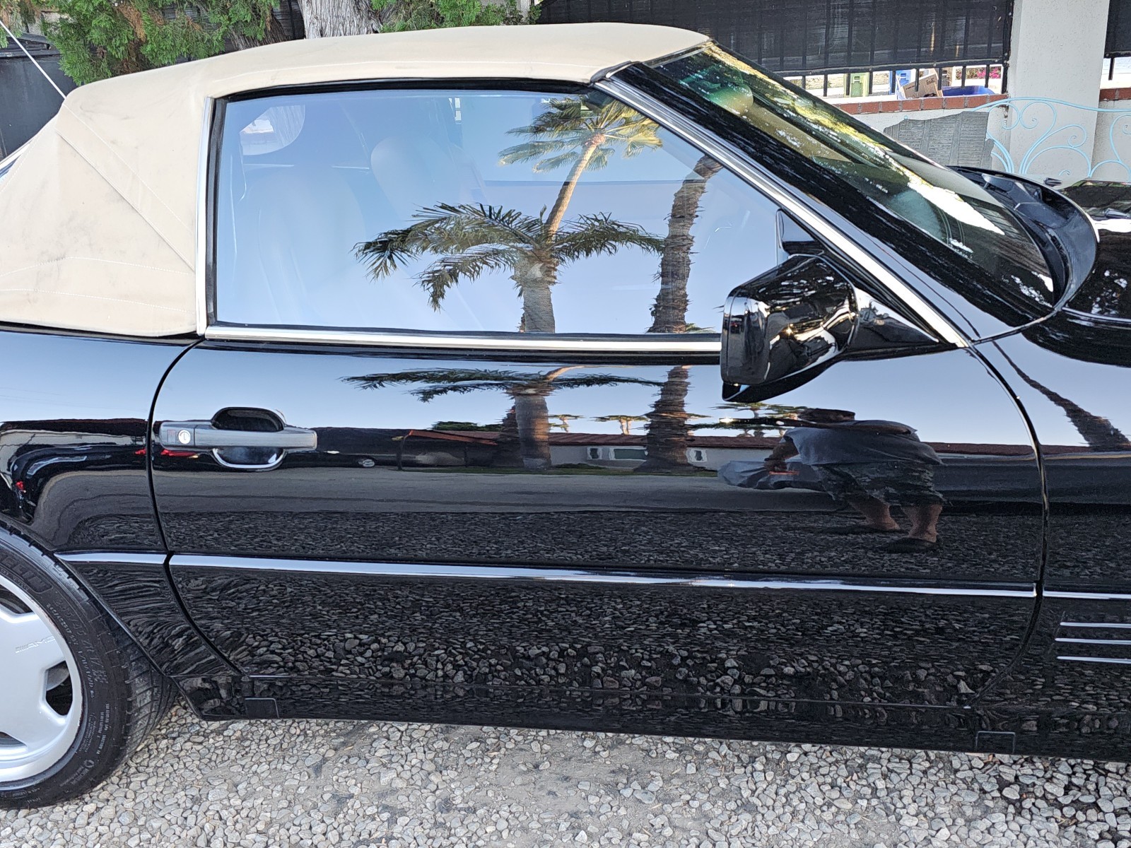 Mercedes-Benz-SL-Class-1991-27