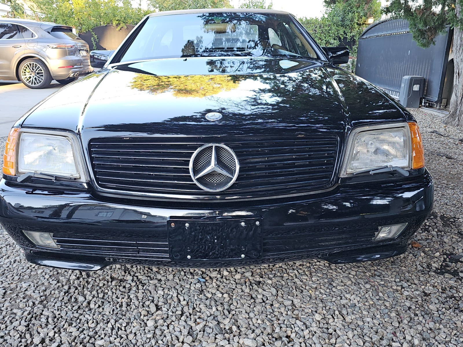 Mercedes-Benz-SL-Class-1991-3