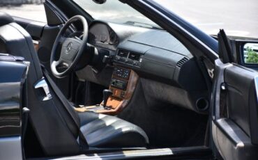 Mercedes-Benz-SL-Class-1993-Convertible-14