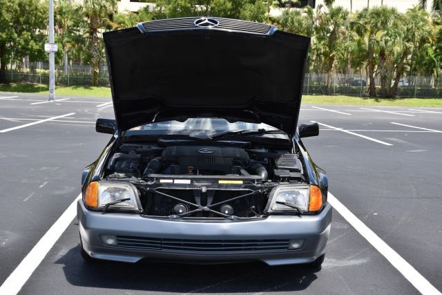 Mercedes-Benz-SL-Class-1993-Convertible-16