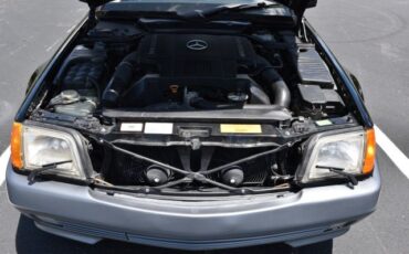 Mercedes-Benz-SL-Class-1993-Convertible-17