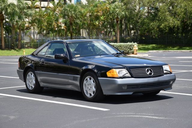 Mercedes-Benz-SL-Class-1993-Convertible-25
