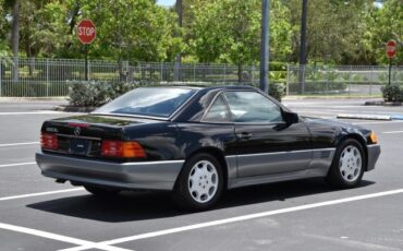 Mercedes-Benz-SL-Class-1993-Convertible-26