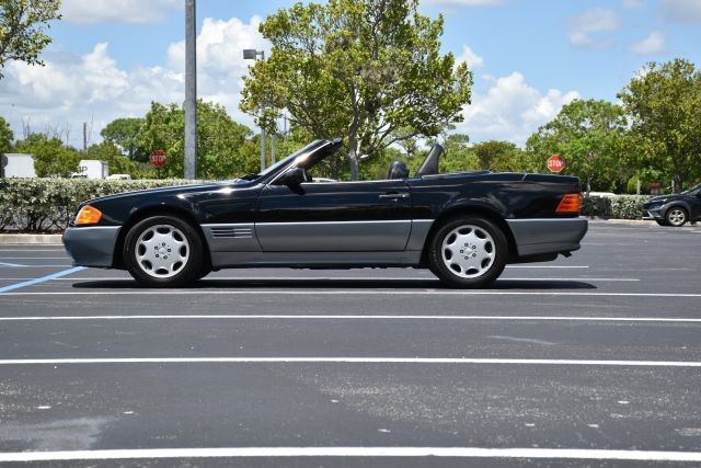 Mercedes-Benz-SL-Class-1993-Convertible-5