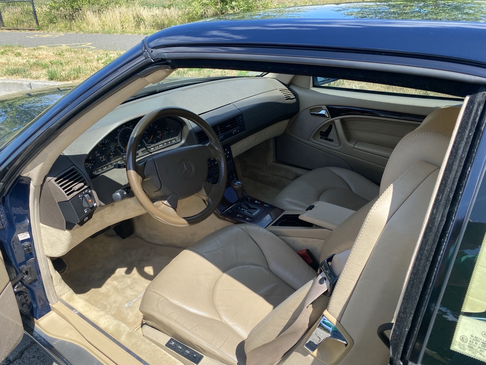 Mercedes-Benz-SL-Class-1996-Convertible-12