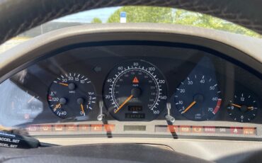 Mercedes-Benz-SL-Class-1996-Convertible-14