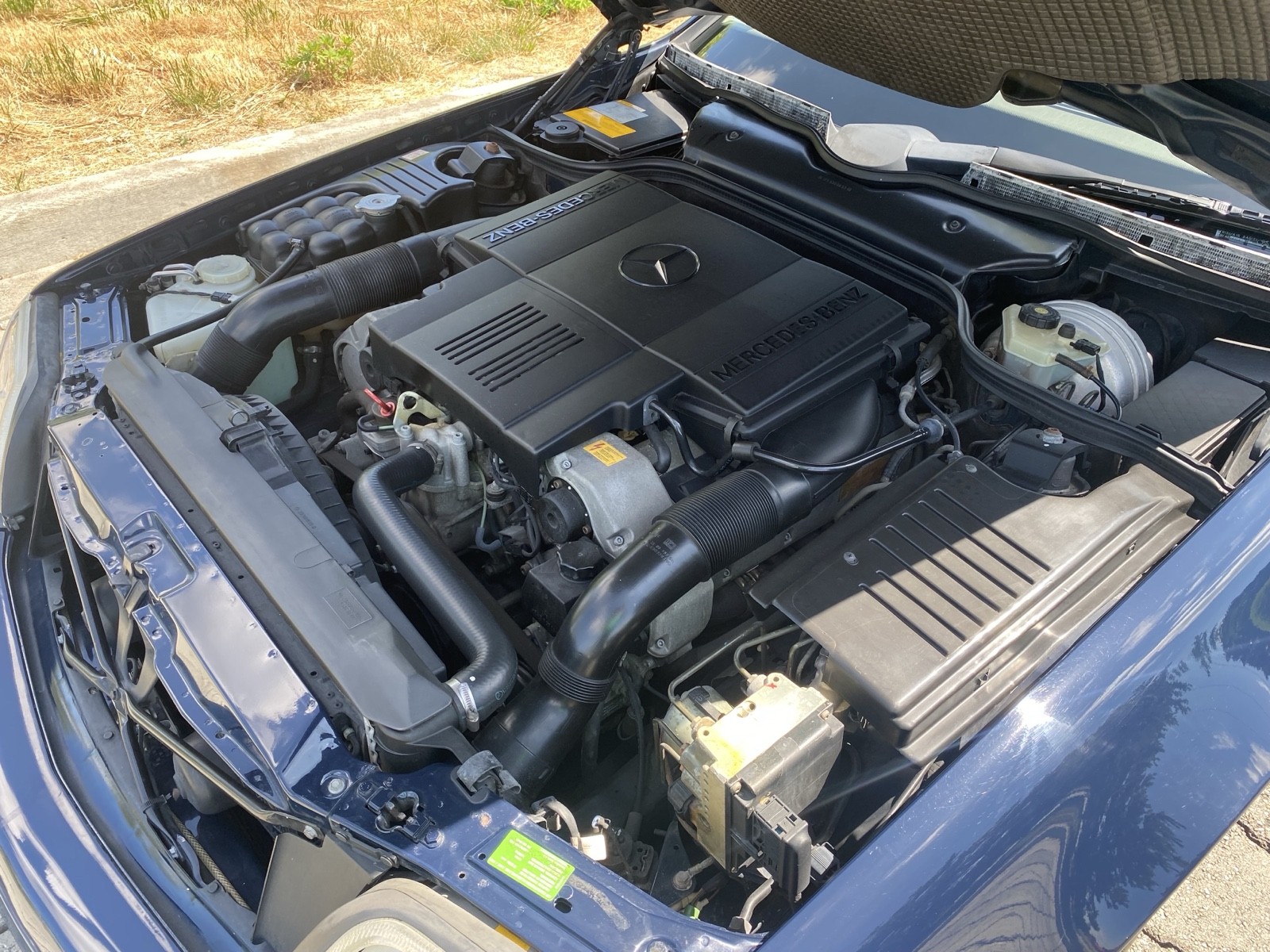 Mercedes-Benz-SL-Class-1996-Convertible-18