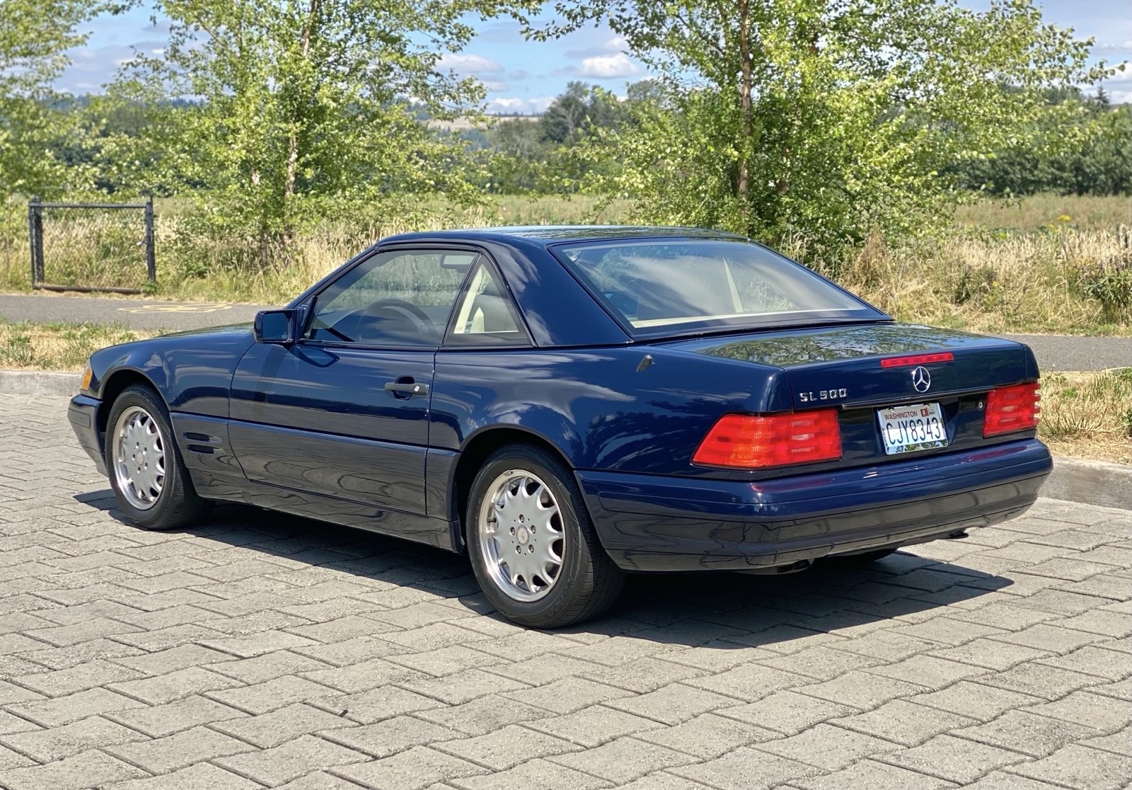 Mercedes-Benz-SL-Class-1996-Convertible-2
