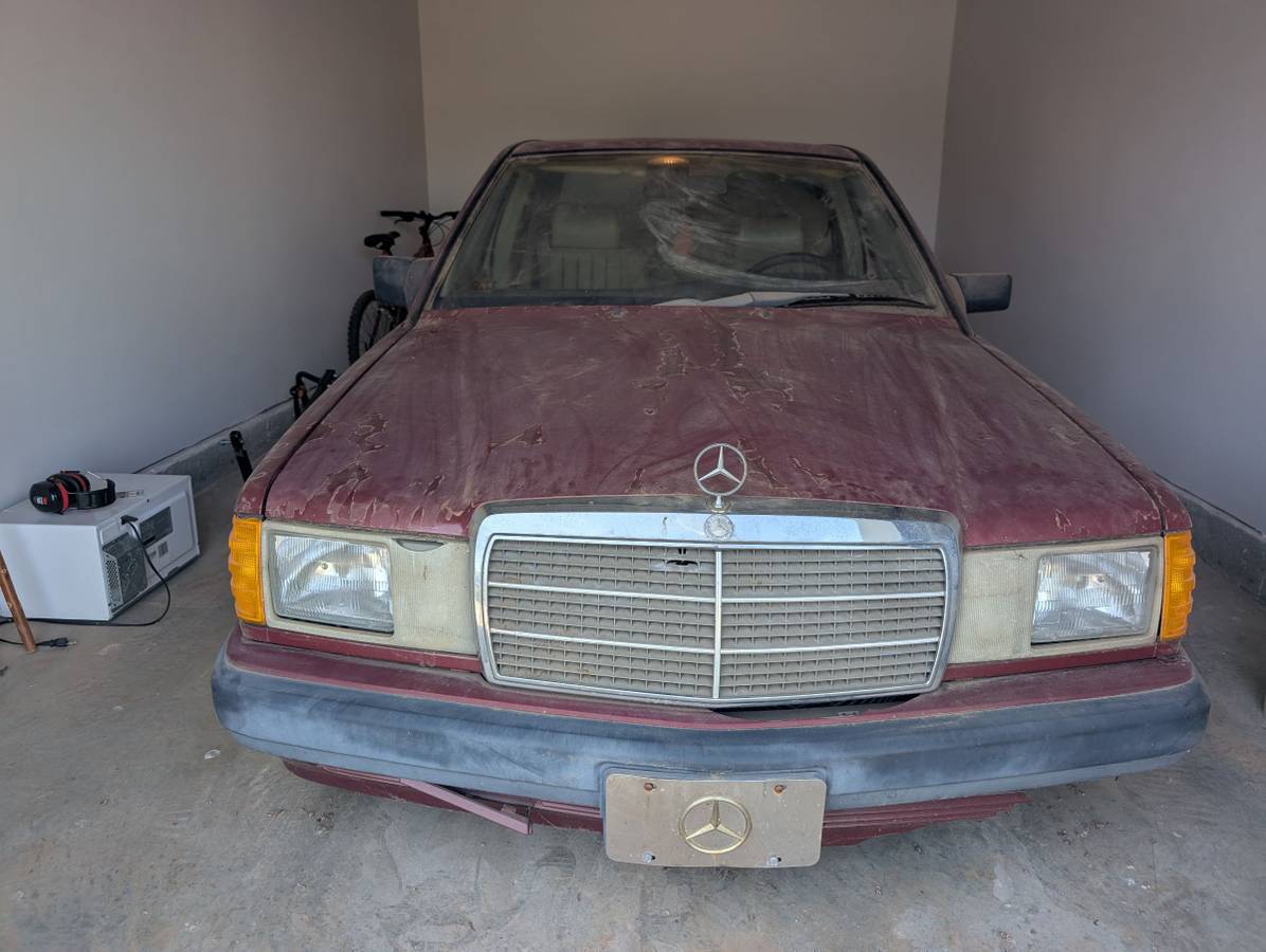 Mercedes-benz-190-series-1989-red-1