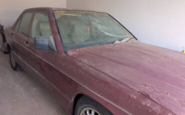 Mercedes-benz-190-series-1989-red-4