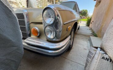 Mercedes-benz-1973-20