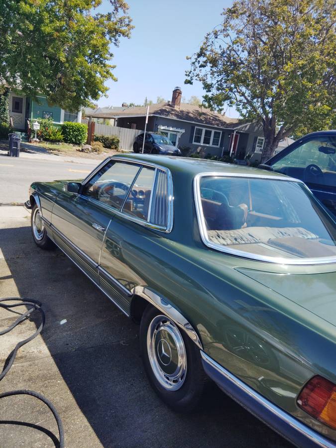 Mercedes-benz-1973-green-2
