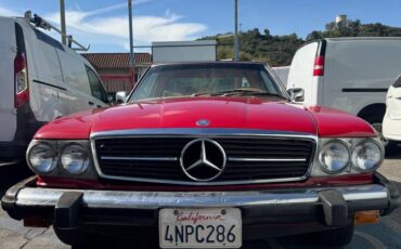 Mercedes-benz-1975-red