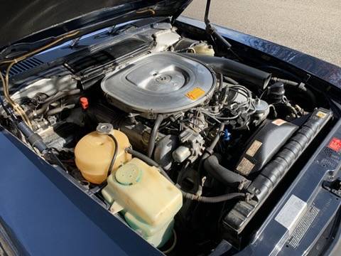 Mercedes-benz-1982-blue-15