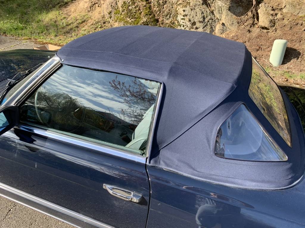 Mercedes-benz-1982-blue-9