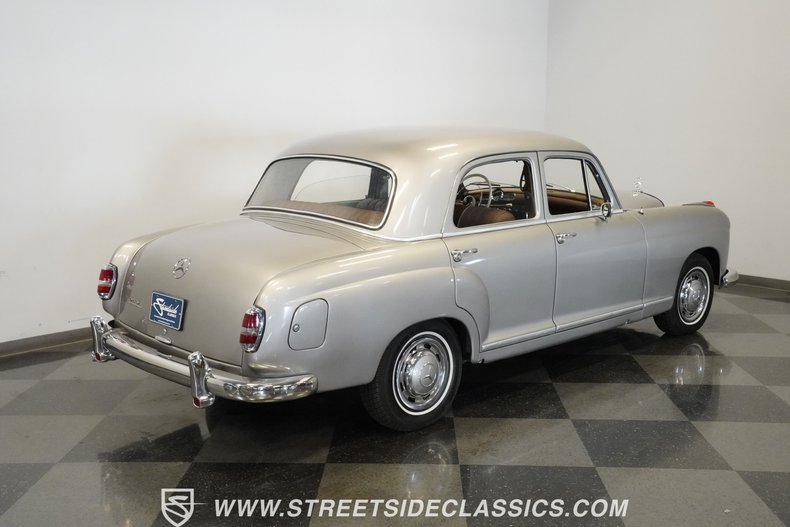 Mercedes-benz-219-1959-Champagne-Brown-18