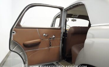 Mercedes-benz-219-1959-Champagne-Brown-2
