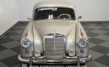 Mercedes-benz-219-1959-Champagne-Brown-26