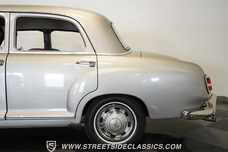 Mercedes-benz-219-1959-Champagne-Brown-29
