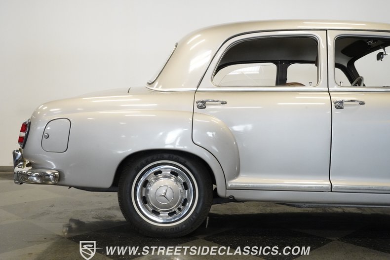 Mercedes-benz-219-1959-Champagne-Brown-33