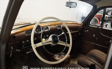 Mercedes-benz-219-1959-Champagne-Brown-42