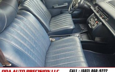 Mercedes-benz-230-class-1969-blue-9