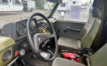 Mercedes-benz-240-gd-diesel-1988-green-1