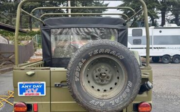 Mercedes-benz-240-gd-diesel-1988-green-2