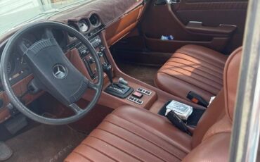 Mercedes-benz-240-sl-coup-1972-silver