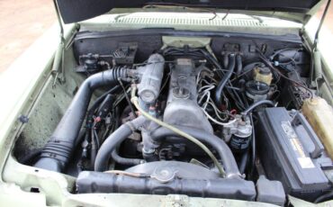 Mercedes-benz-240d-diesel-1976-7