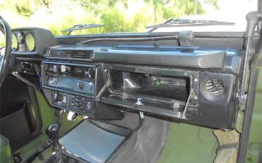 Mercedes-benz-250gd-1992-Woodland-Green-27