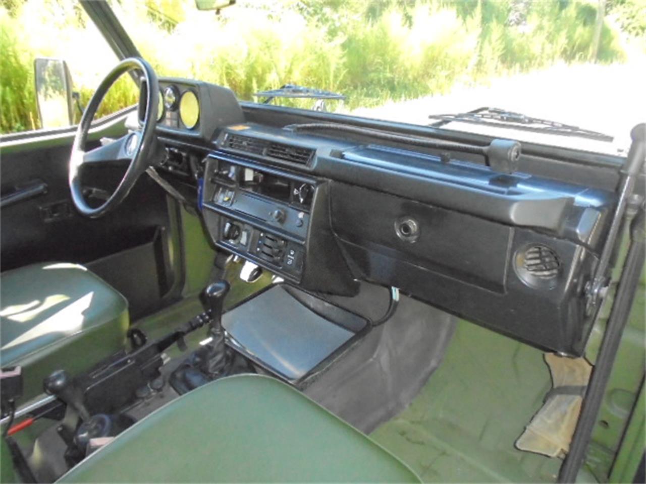 Mercedes-benz-250gd-1992-Woodland-Green-28