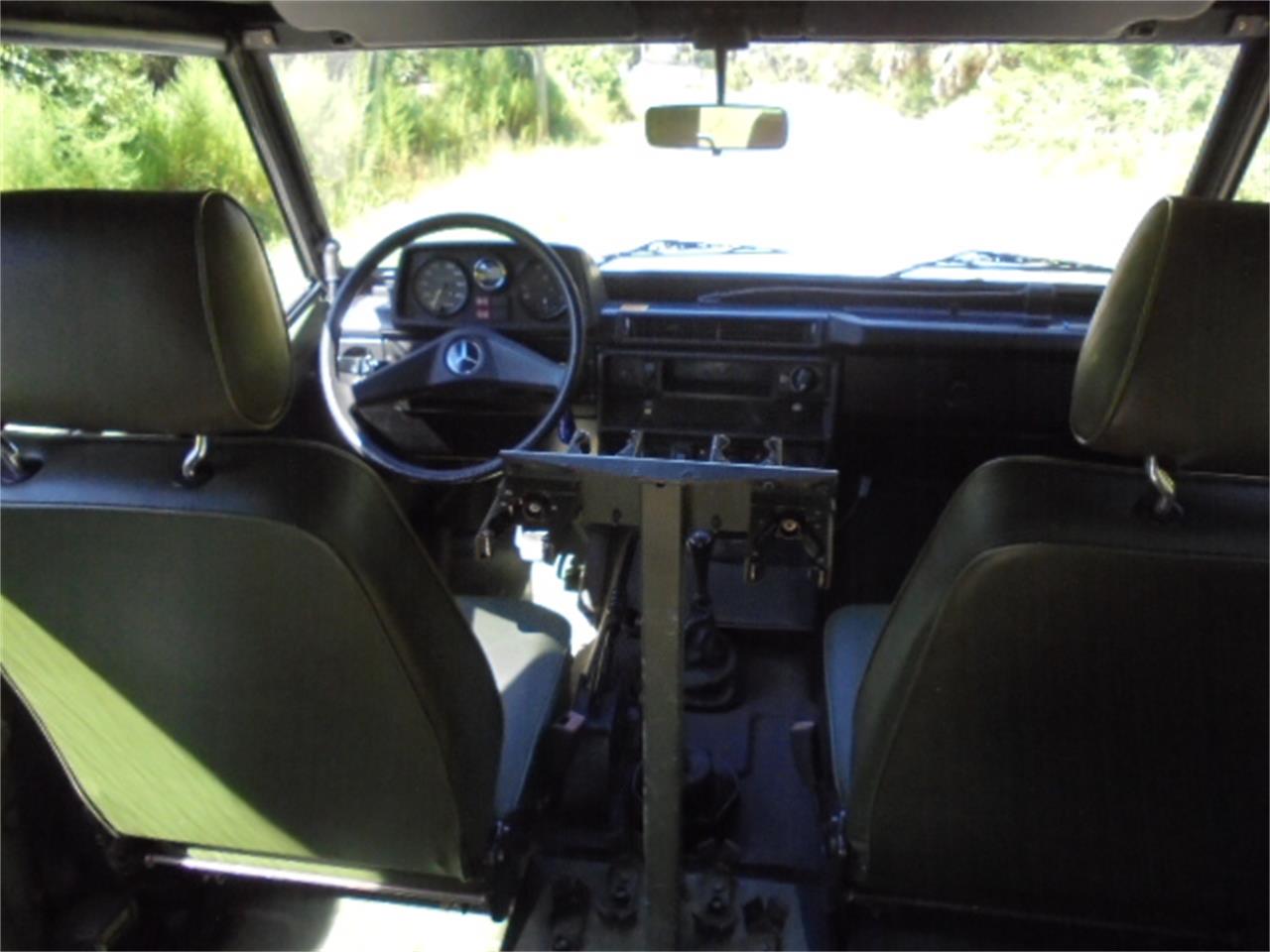 Mercedes-benz-250gd-1992-Woodland-Green-31