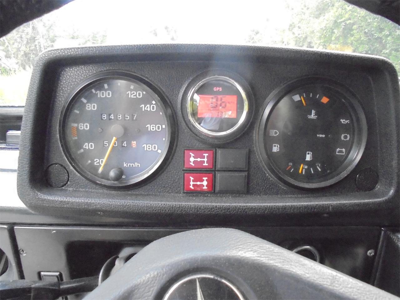 Mercedes-benz-250gd-1992-Woodland-Green-9