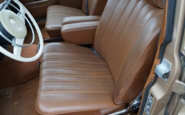 Mercedes-benz-280se-1970-brown-14