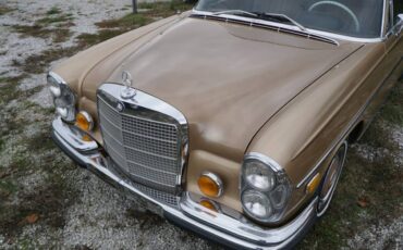 Mercedes-benz-280se-1970-brown-6