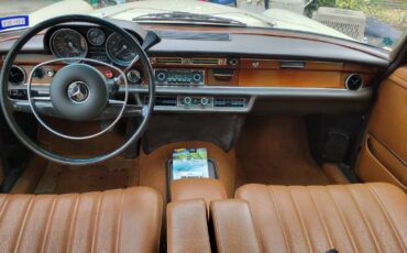 Mercedes-benz-280sel-1972-11