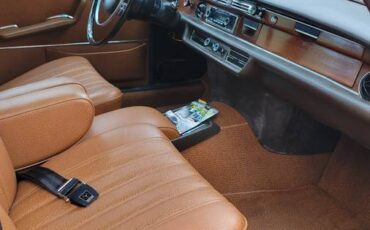 Mercedes-benz-280sel-1972-6