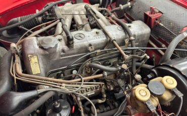 Mercedes-benz-280sl-1968-Signal-Red-Cream-1