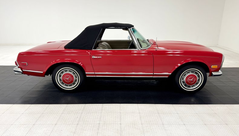 Mercedes-benz-280sl-1968-Signal-Red-Cream-15