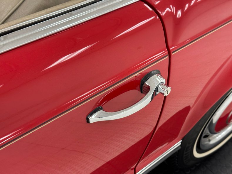 Mercedes-benz-280sl-1968-Signal-Red-Cream-23